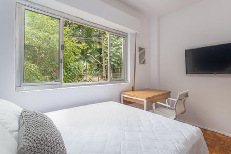 Apartamento à venda com 146m², 4 quartos e 1 vaga