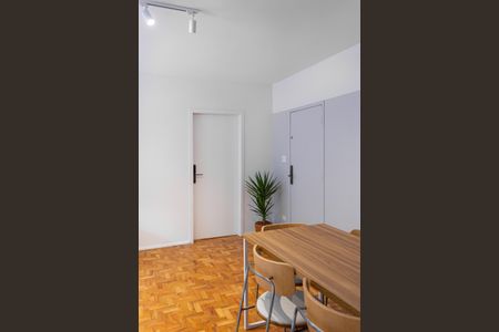 Apartamento à venda com 146m², 4 quartos e 1 vaga