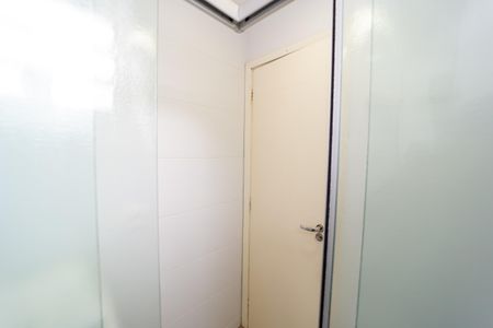 Casa de condomínio à venda com 82m², 2 quartos e 1 vagaBanheiro