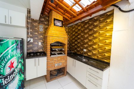 Casa de condomínio à venda com 82m², 2 quartos e 1 vagaÁrea gourmet