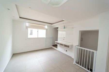 Casa de condomínio à venda com 82m², 2 quartos e 1 vagaSala