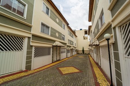 Casa de condomínio à venda com 82m², 2 quartos e 1 vagaÁrea comum