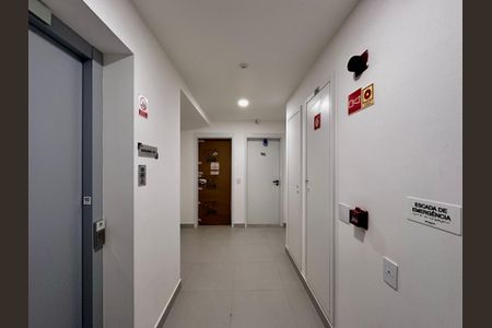 Apartamento à venda com 51m², 2 quartos e 1 vaga Apartamento à venda com 51m², 2 quartos e 1 vagaÁrea comum