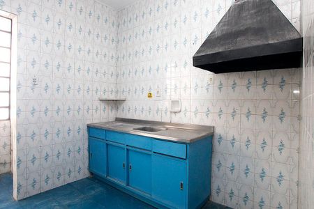 Apartamento à venda com 126m², 4 quartos e sem vagaCozinha e Área de Serviço