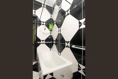 Apartamento à venda com 126m², 4 quartos e sem vagaBanheiro 1