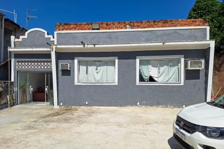 Casa para alugar com 80m², 3 quartos e 1 vagaFachada