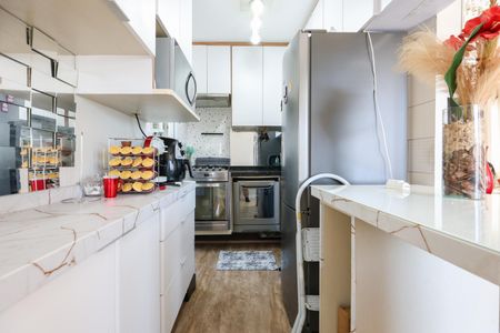 Apartamento à venda com 65m², 3 quartos e 2 vagasCozinha