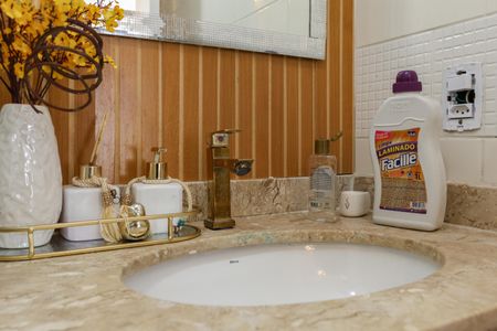 Apartamento à venda com 65m², 3 quartos e 2 vagasBanheiro Social