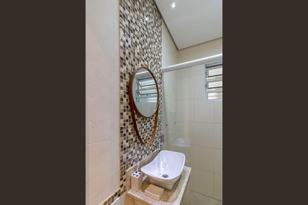 Casa à venda com 200m², 3 quartos e 2 vagas Casa à venda com 200m², 3 quartos e 2 vagasBanheiro da Suíte