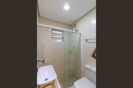 Casa à venda com 200m², 3 quartos e 2 vagas Casa à venda com 200m², 3 quartos e 2 vagasBanheiro da Suíte