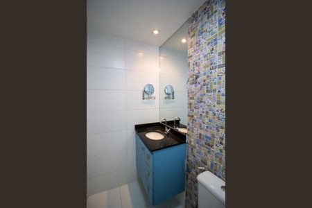 Apartamento para alugar com 58m², 2 quartos e 2 vagas Apartamento para alugar com 58m², 2 quartos e 2 vagasBanheiro da Suíte