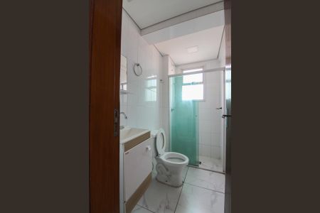 Apartamento para alugar com 67m², 2 quartos e 2 vagas Apartamento para alugar com 67m², 2 quartos e 2 vagasBanheiro da Suíte