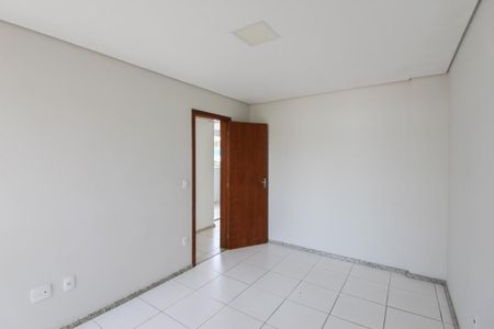 Apartamento para alugar com 67m², 2 quartos e 2 vagas Apartamento para alugar com 67m², 2 quartos e 2 vagasSuíte