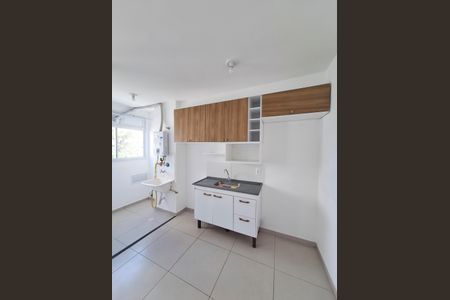 Apartamento para alugar com 38m², 2 quartos e 1 vaga Apartamento para alugar com 38m², 2 quartos e 1 vagaSala/Cozinha