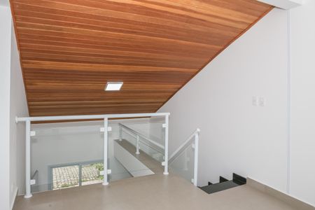 Casa de condomínio para alugar com 75m², 2 quartos e 1 vagaMezanino