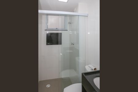 Casa de condomínio para alugar com 75m², 2 quartos e 1 vagaBanheiro social