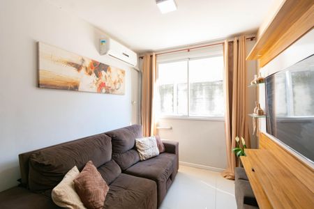 Sala de apartamento para alugar com 2 quartos, 47m² em Olaria, Canoas