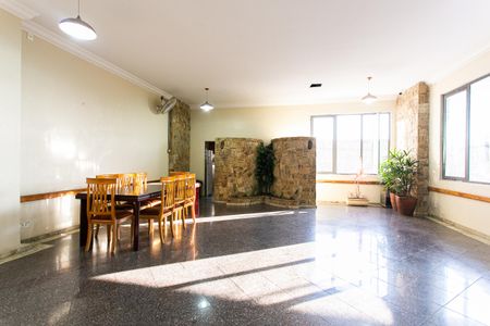 Apartamento para alugar com 73m², 2 quartos e sem vagaÁrea comum - Salão de festas