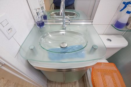 Apartamento à venda com 73m², 4 quartos e 1 vaga Apartamento à venda com 73m², 4 quartos e 1 vagaBanheiro