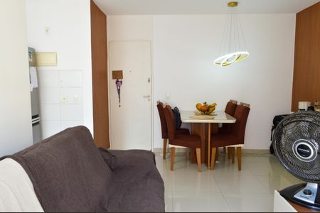 Apartamento à venda com 48m², 2 quartos e 1 vagaSala