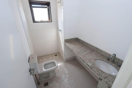 Apartamento à venda com 120m², 2 quartos e 2 vagasBanheiro da Suíte 2