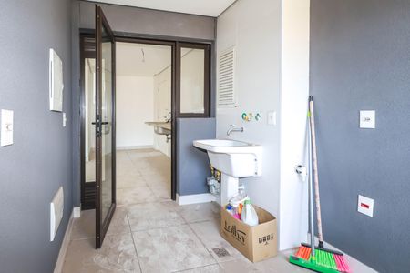 Apartamento à venda com 120m², 2 quartos e 2 vagasÁrea de Serviço