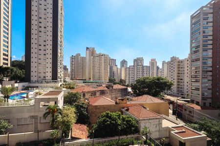 Apartamento à venda com 120m², 2 quartos e 2 vagasVista da Suíte 2