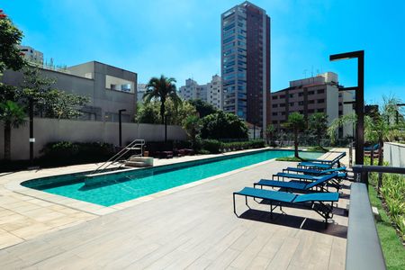 Apartamento à venda com 120m², 2 quartos e 2 vagasPiscina