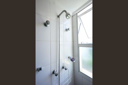 Apartamento para alugar com 112m², 2 quartos e 3 vagasChuveiro do Banheiro