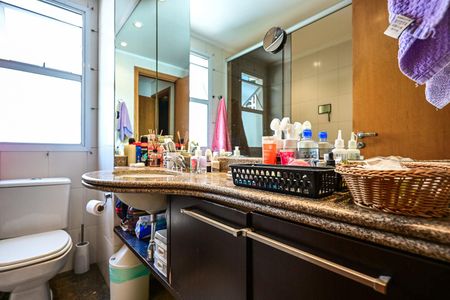 Apartamento para alugar com 112m², 2 quartos e 3 vagasBanheiro Suíte 