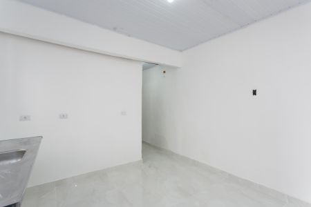 Casa para alugar com 81m², 1 quarto e 2 vagasCozinha 