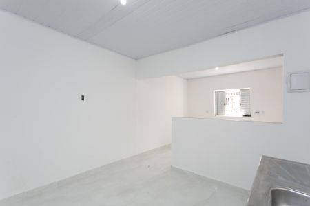Casa para alugar com 81m², 1 quarto e 2 vagasCozinha 