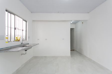 Casa para alugar com 81m², 1 quarto e 2 vagasCozinha 