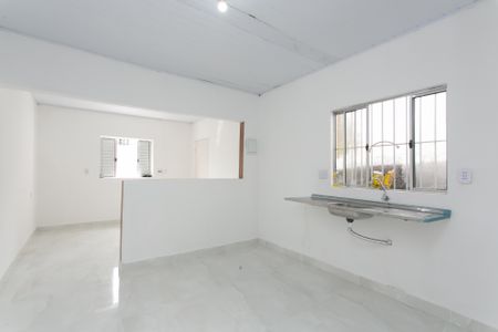 Casa para alugar com 81m², 1 quarto e 2 vagasCozinha 