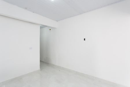 Casa para alugar com 81m², 1 quarto e 2 vagasCozinha 