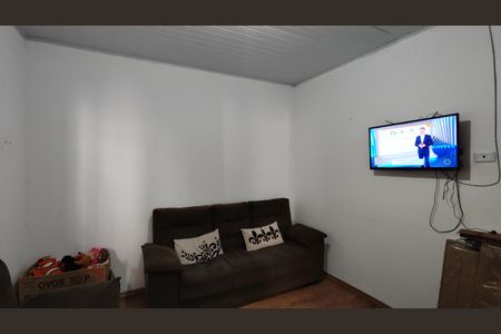 Sala de casa à venda com 2 quartos, 81m² em Vila Carmosina, São Paulo