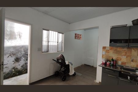 Casa para alugar com 100m², 2 quartos e 3 vagas Casa para alugar com 100m², 2 quartos e 3 vagasCozinha