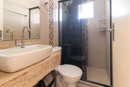 Banheiro Social de apartamento para alugar com 2 quartos, 42m² em Santo Antônio, São José dos Pinhais
