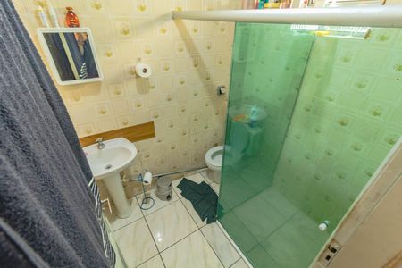 Casa para alugar com 202m², 2 quartos e 3 vagasBanheiro social