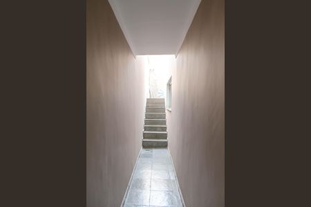 Casa à venda com 150m², 3 quartos e 2 vagasCorredor externo