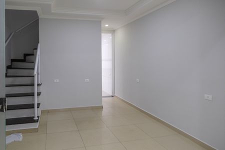 Casa à venda com 150m², 3 quartos e 2 vagasSala