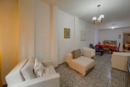 Apartamento para alugar com 103m², 3 quartos e sem vaga Apartamento para alugar com 103m², 3 quartos e sem vagaSala