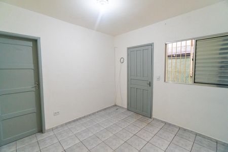 Sala de casa para alugar com 2 quartos, 62m² em Vila Fachini, São Paulo