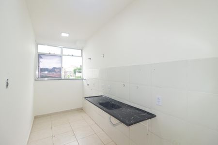 Apartamento para alugar com 48m², 2 quartos e 1 vaga Apartamento para alugar com 48m², 2 quartos e 1 vagaCozinha e Área de Serviço