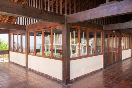 Apartamento para alugar com 48m², 2 quartos e 1 vaga Apartamento para alugar com 48m², 2 quartos e 1 vagaÁrea comum - Salão de festas