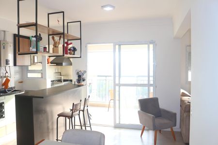 Apartamento à venda com 73m², 2 quartos e 2 vagasSala