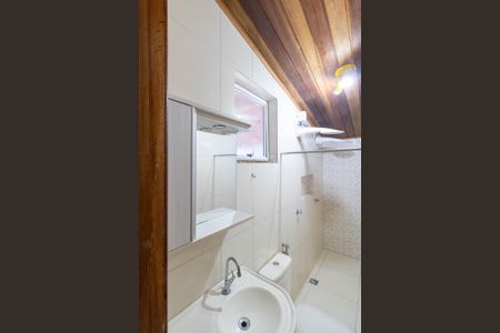 Casa para alugar com 90m², 2 quartos e 1 vagaBanheiro do Quarto 1