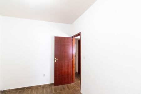 Casa para alugar com 90m², 2 quartos e 1 vagaQuarto 1