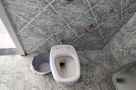 Casa de condomínio à venda com 217m², 3 quartos e 2 vagasBanheiro da Suíte 2
