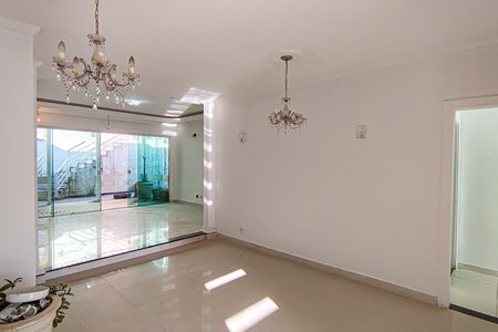 Sala de casa de condomínio à venda com 3 quartos, 217m² em Jacarepaguá, Rio de Janeiro